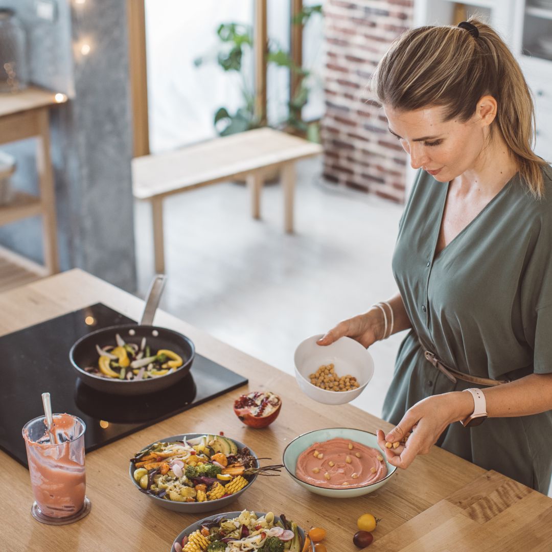 Hormone-supportive foods including salmon, avocado, flaxseeds and leafy greens